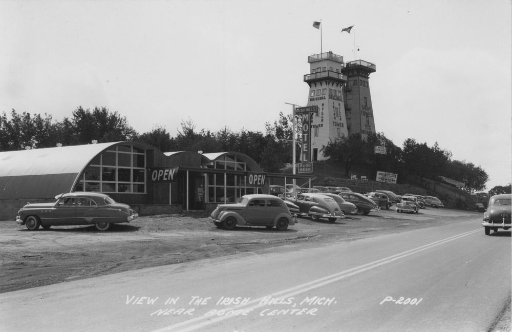 Irish Hills Motel - Vintage Bw Postcard Showing Different Building